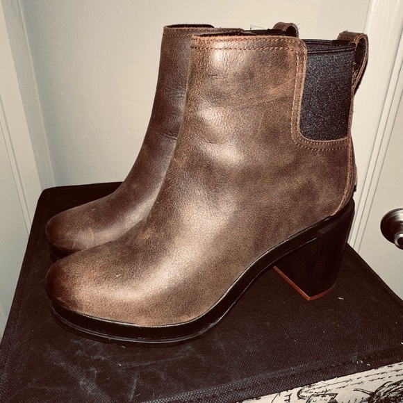 Sorrel Blake Chelsea Ankle Boots - Picture 4 of 8